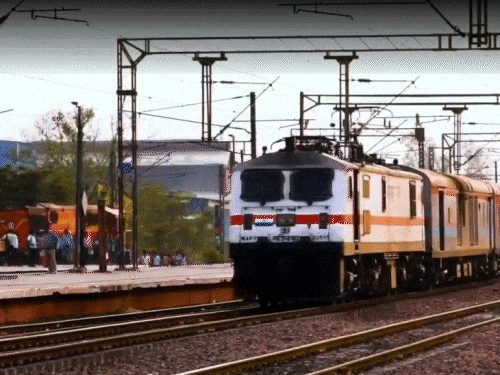 सीनी-राजखरसावां में मेगा ब्लॉक: 24 नवंबर से 15 जनवरी तक 3 ट्रेनें रद्द, 2 बदले रूट से
