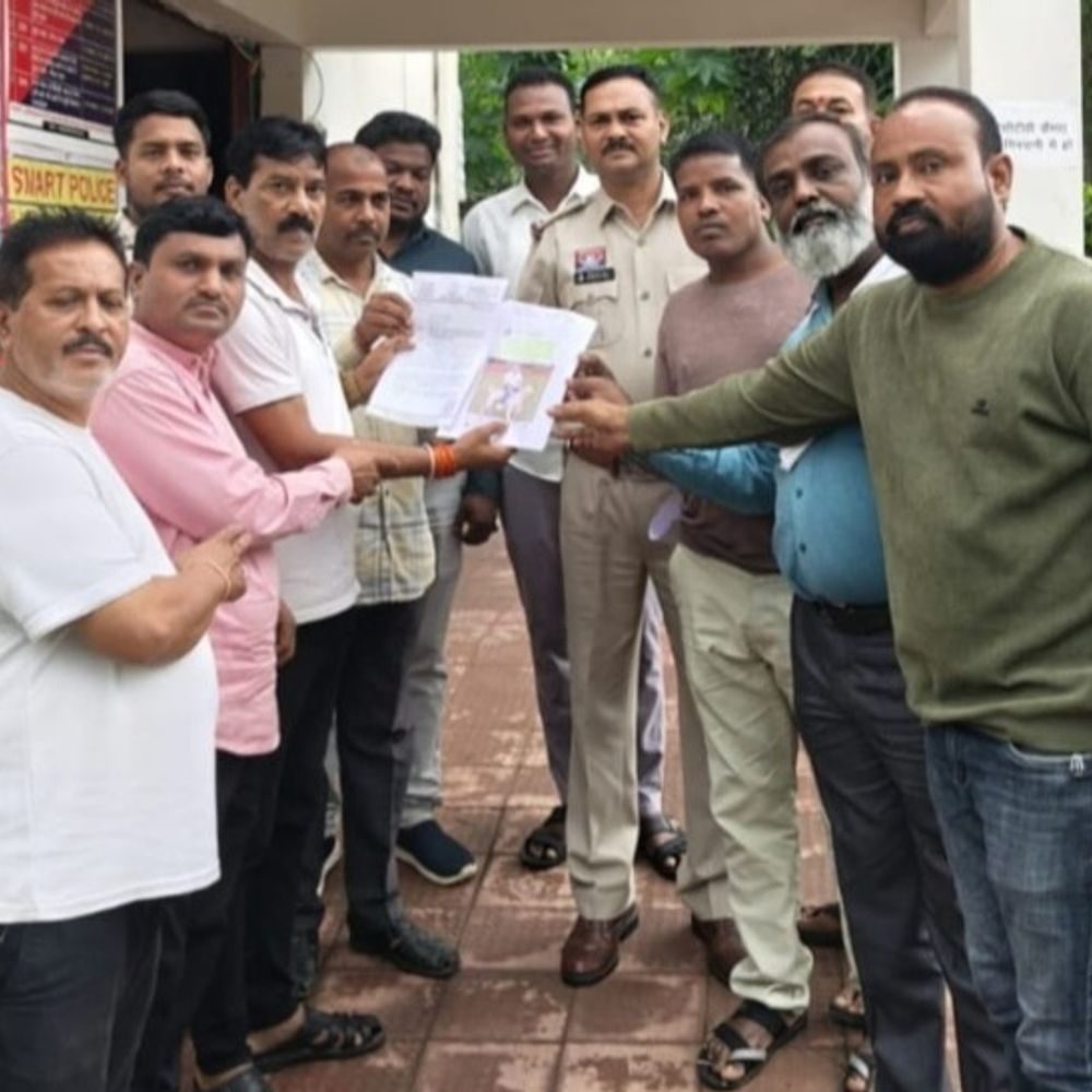 राहुल गांधी पर आपत्तिजनक पोस्ट का मामला, कांग्रेस ने कोतवाली में सौंपा आवेदन