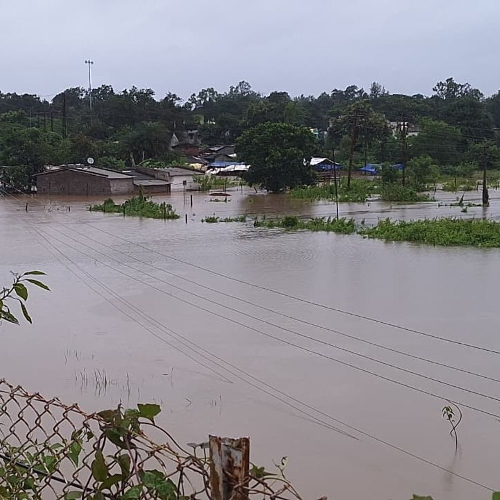चक्रवात अर्नब का असर: जगदलपुर में बारिश थमी, इंद्रावती उफान पर, बाढ़ का खतरा बरकरार