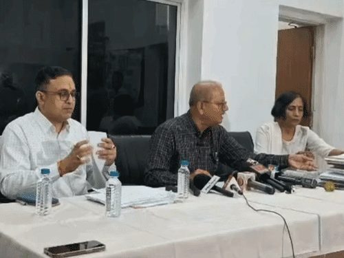 मानव अधिकार आयोग में रावण पुतला जलाने को लेकर शिकायत, कार्यवाहक अध्यक्ष गिरधारी नायक ने बताया- 2000 से 2026 तक आए 74 हजार मामले