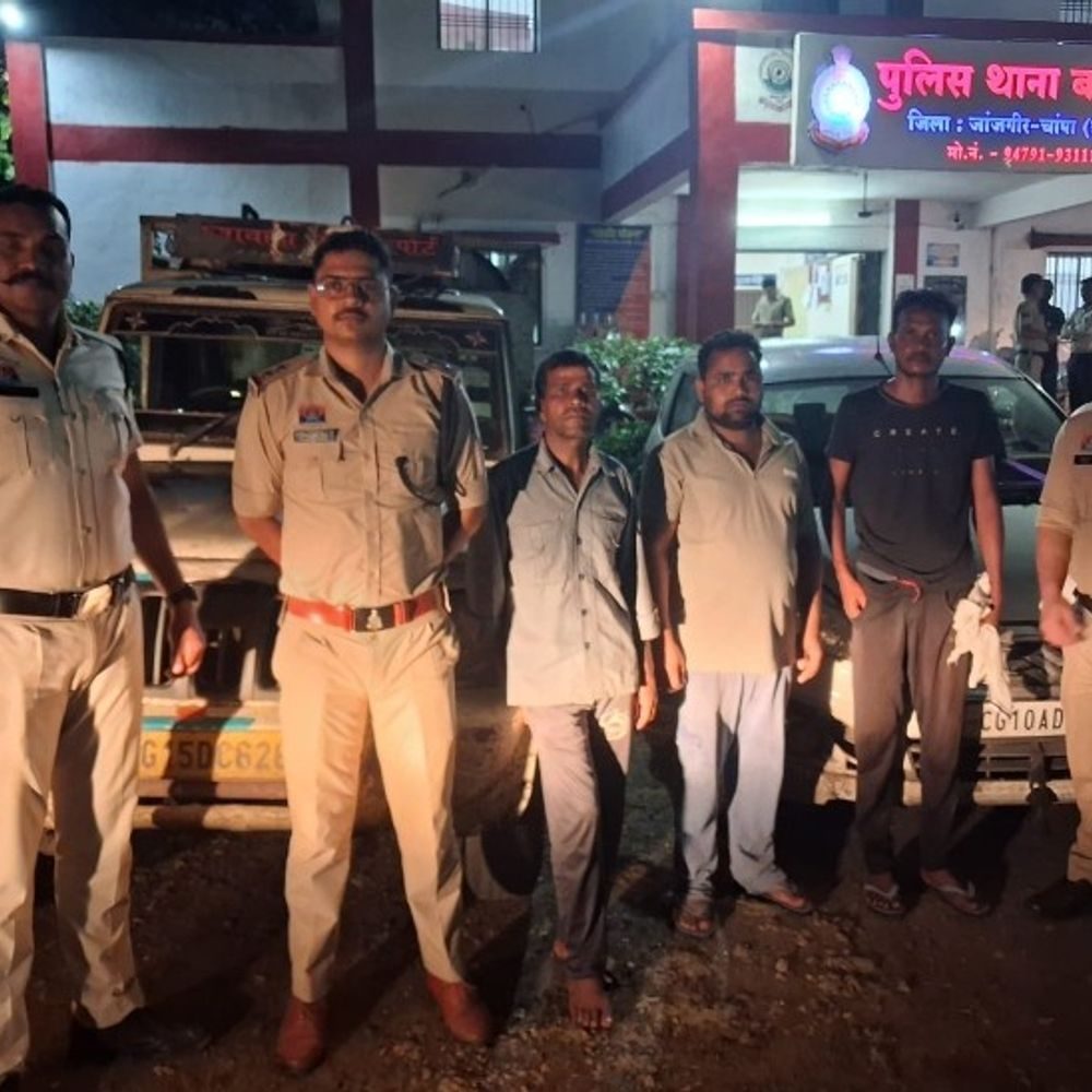 जांजगीर-चांपा: कटरा जंगल से 1000 लीटर अवैध डीजल जब्त, तीन गिरफ्तार, 15 लाख की संपत्ति बरामद