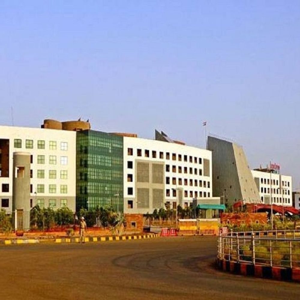 लोक निर्माण विभाग का लक्ष्य: मार्च 2027 तक 100 पुल तैयार, सचिव ने दिए सख्त निर्देश